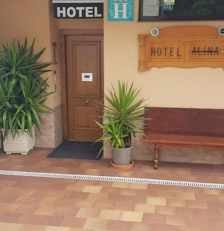 Hotel Alina Кангас-дель-Нарсеа Экстерьер фото